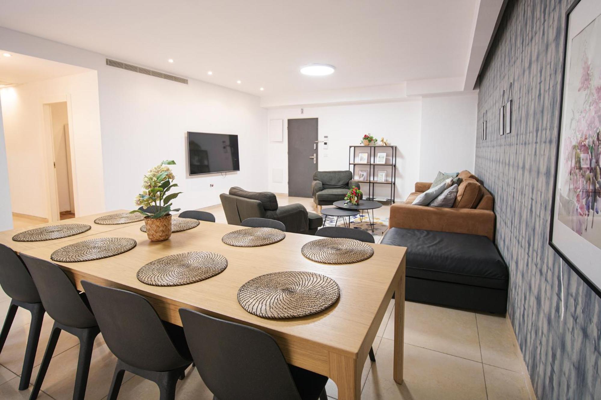 Harav Kuk Modern Apartment By Nimizz Иерусалим Экстерьер фото